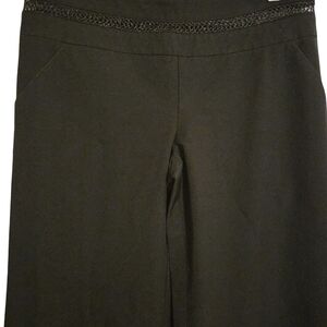 Bebe Black High Waist‎ Wide Leg Dressy Pants w/Crochet Detail On Waist Sz 10 USA